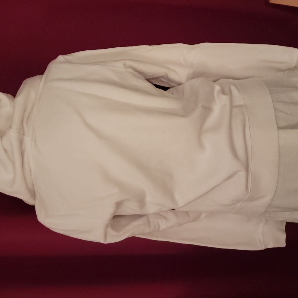 White hoodie - Picture 6 of 8